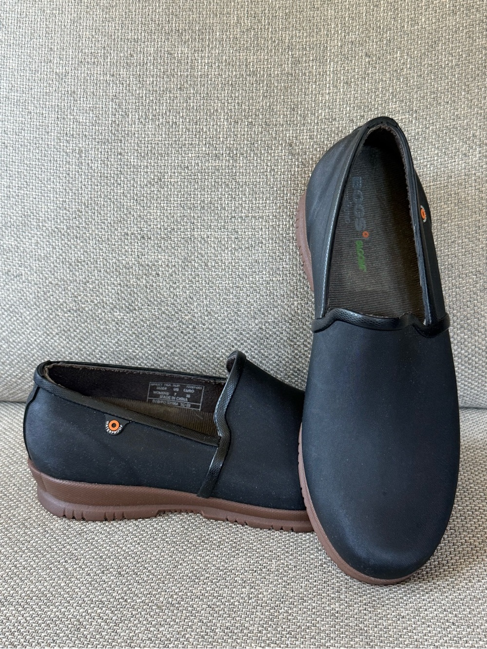 Bogs Sweet Pea Waterproof Slip On Shoes Black Size 7 Women’s